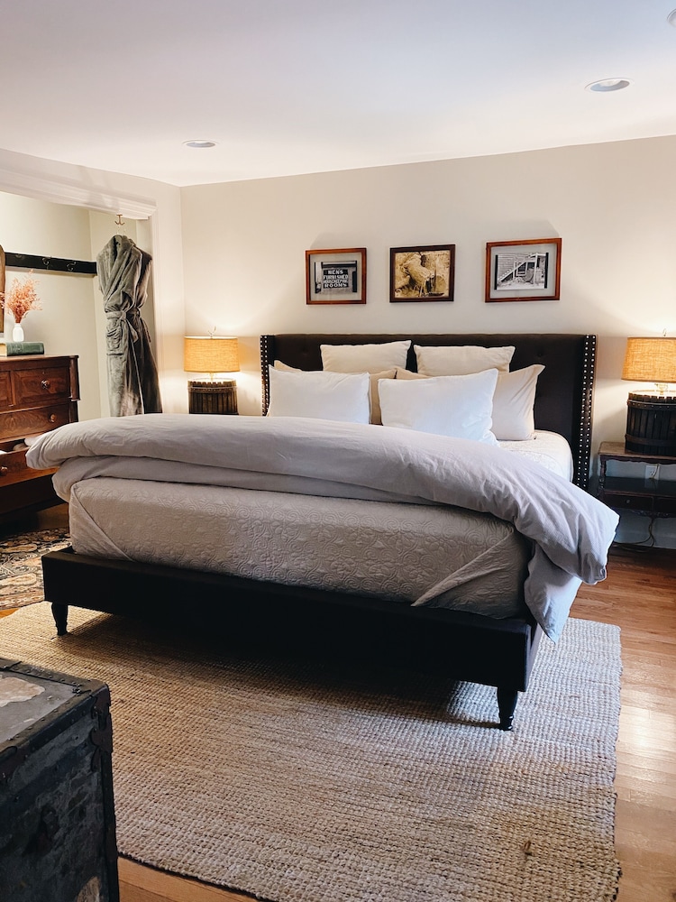 Deluxe Suite, Multiple Beds, Kitchen (Pet Friendly) photo 2