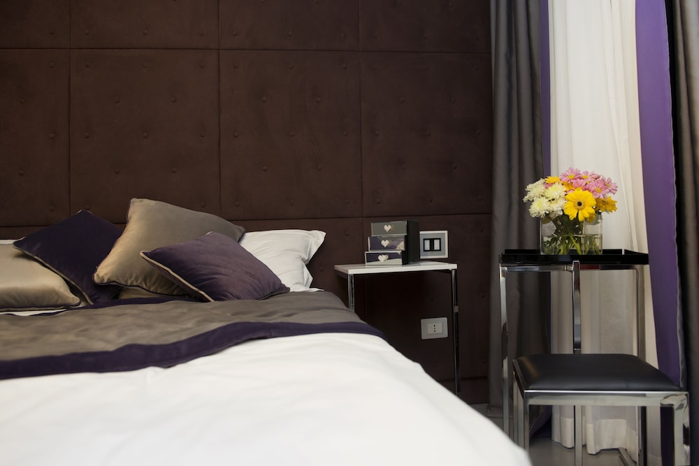 Basic Double Room photo 2