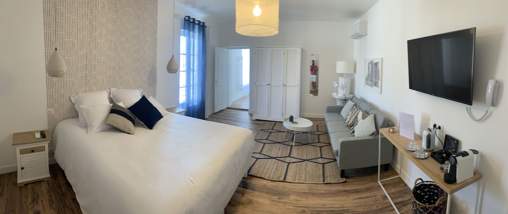 Family Quadruple Room photo 1