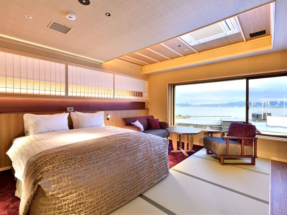 [KAROI Luxury floor] Japanese Style with Open Air Bath, Double Bed, Non Smoking - Photo 2