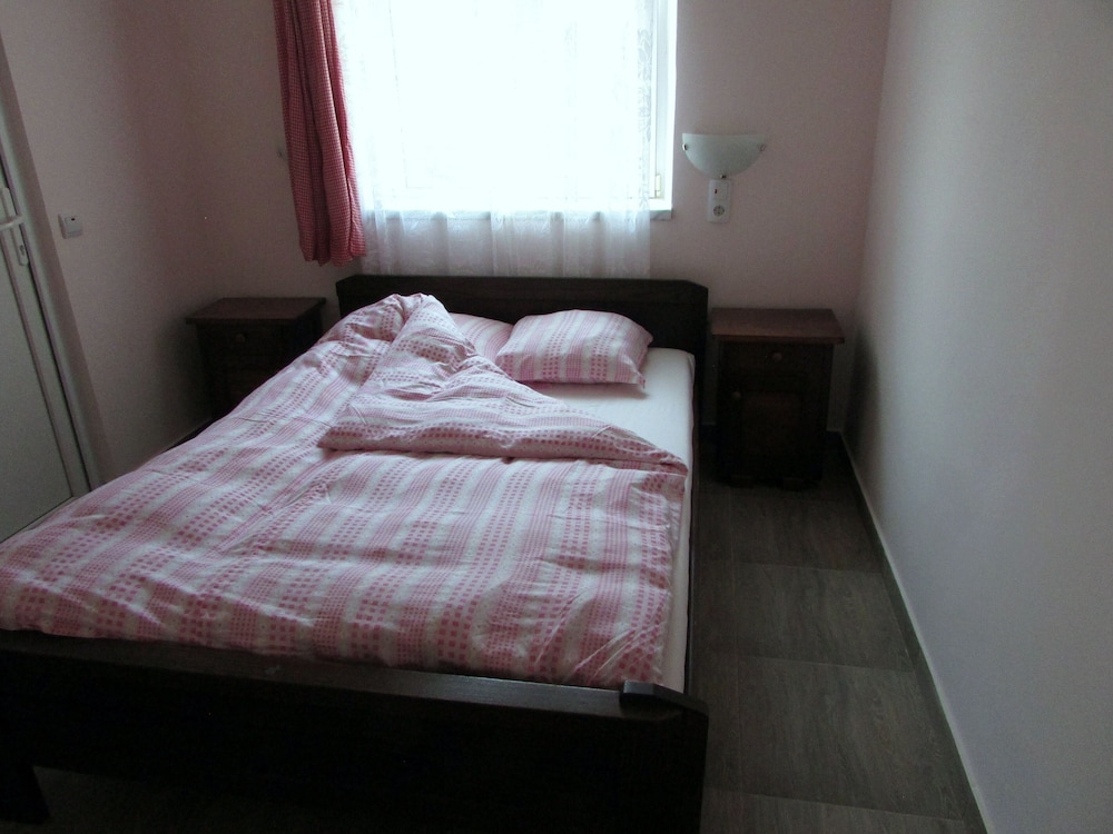 Classic Double Room (B) photo 3