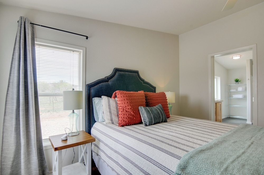 House (2 Bedrooms) photo 1