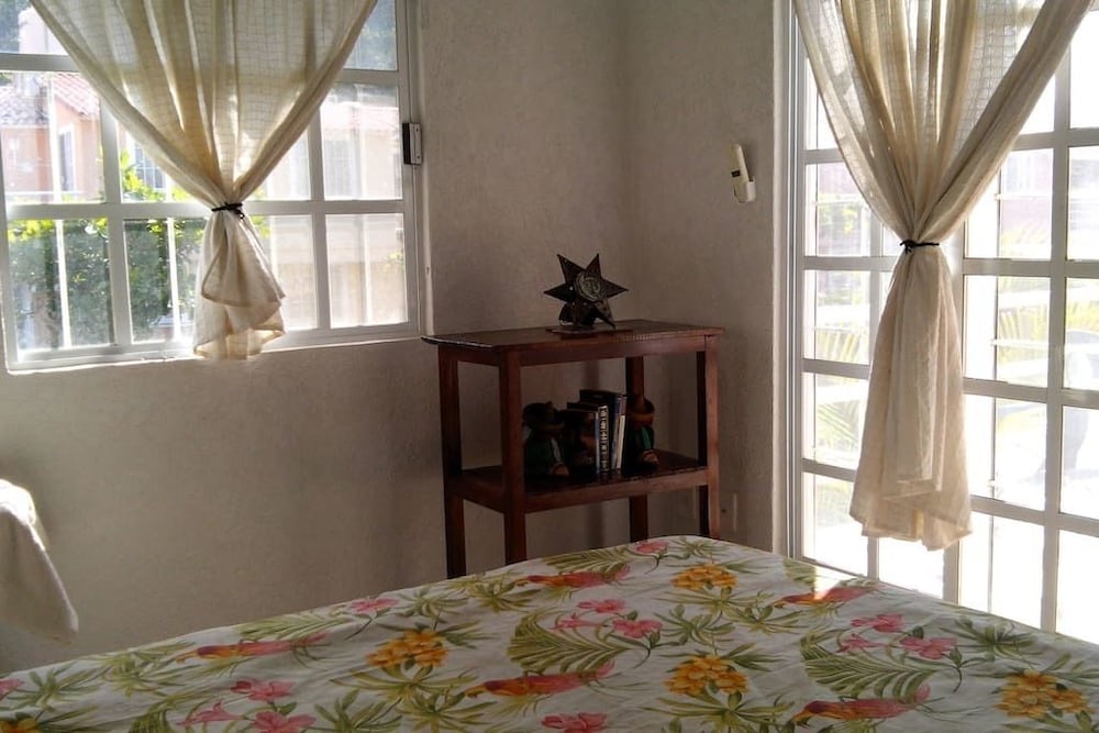 Family Townhome, 3 Bedrooms photo 1