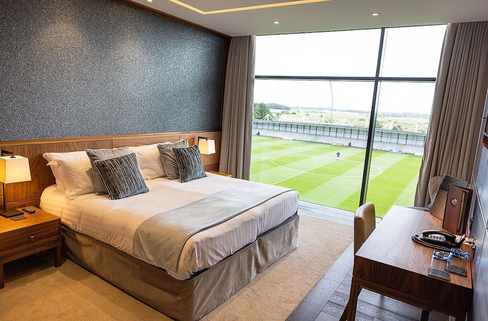 Standard Double or Twin Pitch View - Photo 1