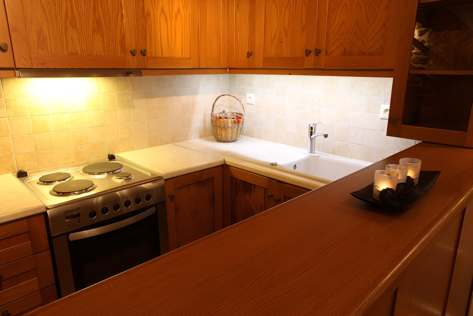 Family Suite, Multiple Beds, Kitchen (Militas)