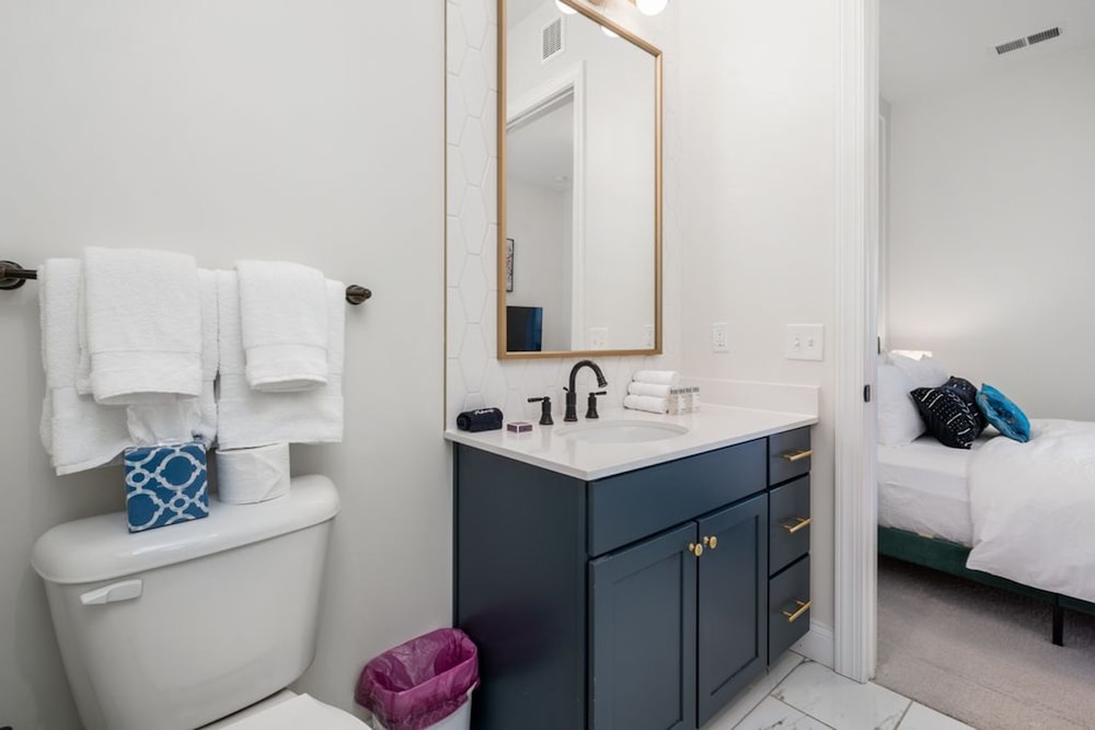 Top Floor 1BR At Luxe23, Bilde 12