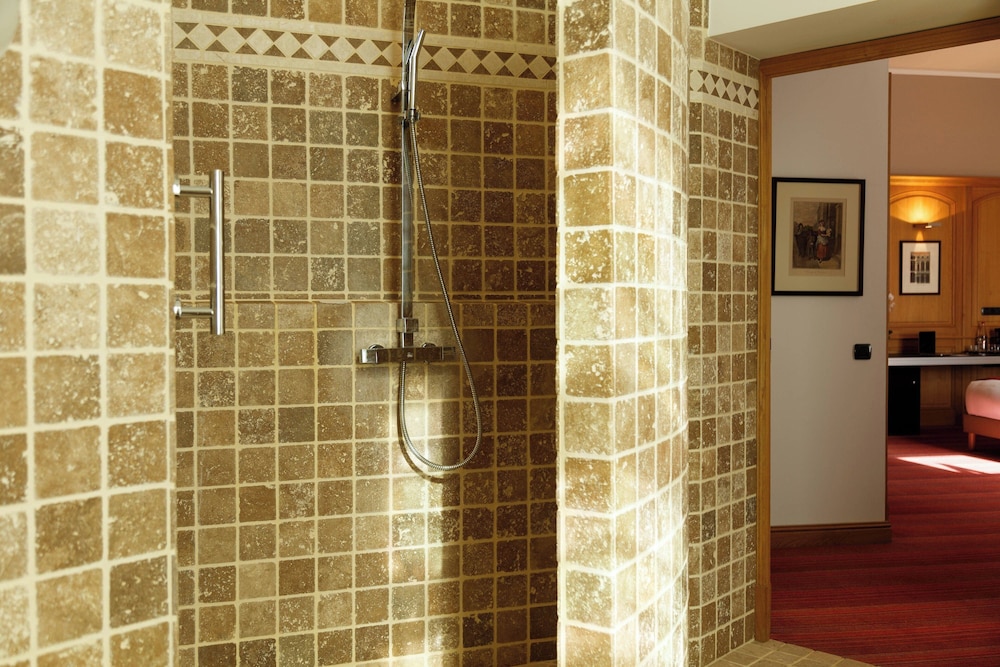 Prestige Suite - Photo 5