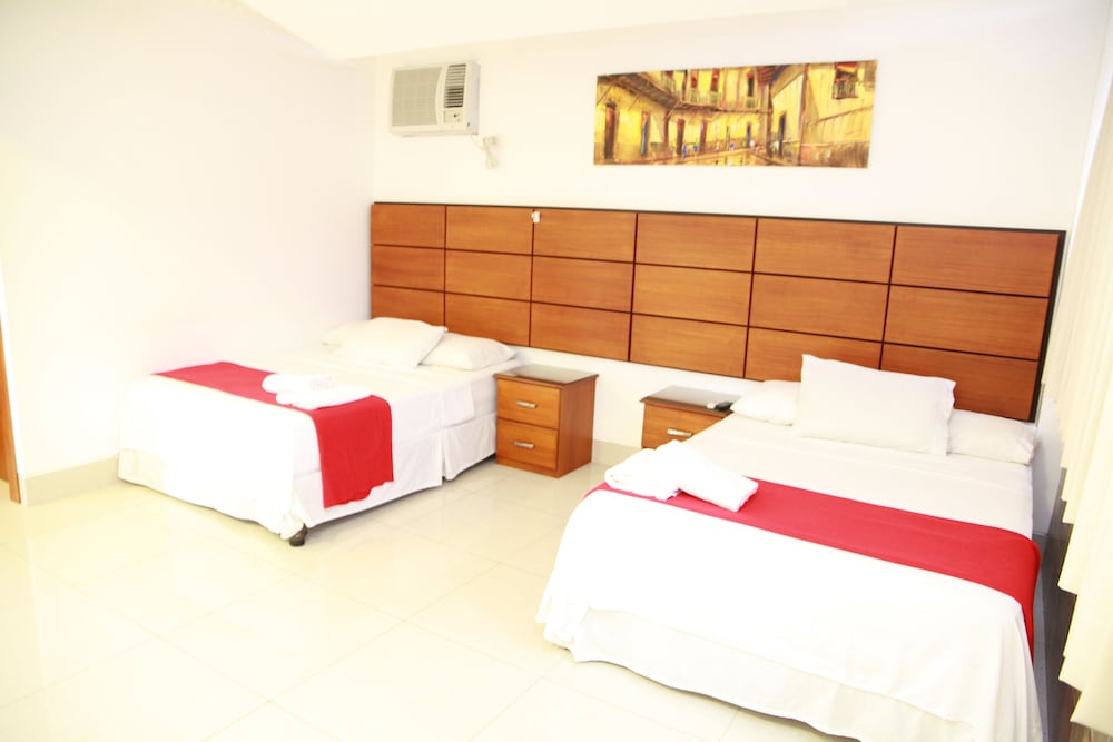 Basic Double Room, 2 Double Beds photo 3