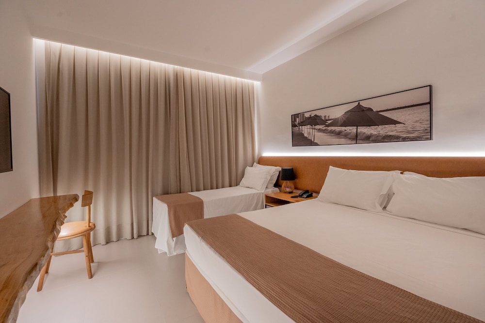Deluxe Triple Room photo 3