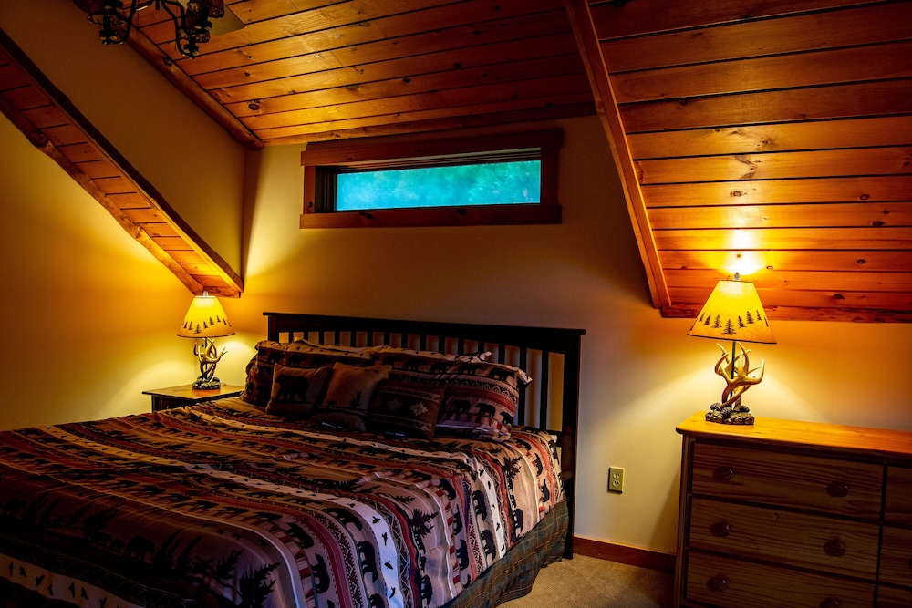 Comfort Cabin, 2 Bedrooms photo 3