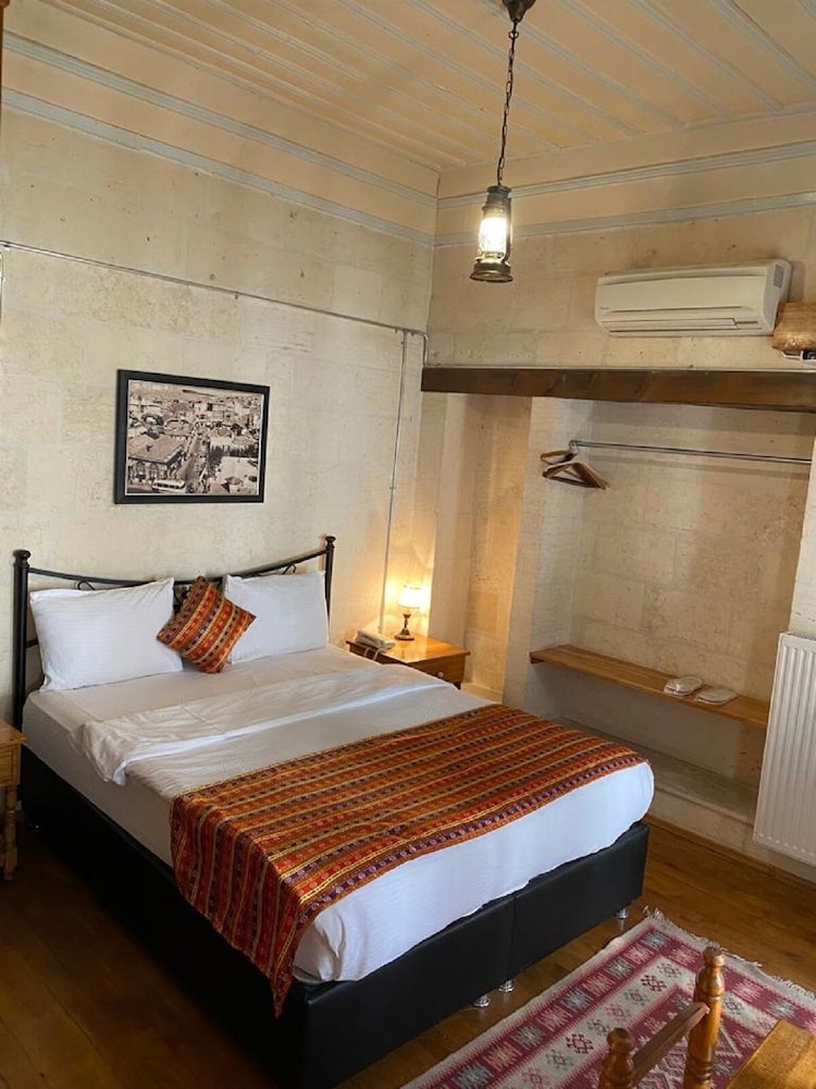 Deluxe Double Room - Photo 6