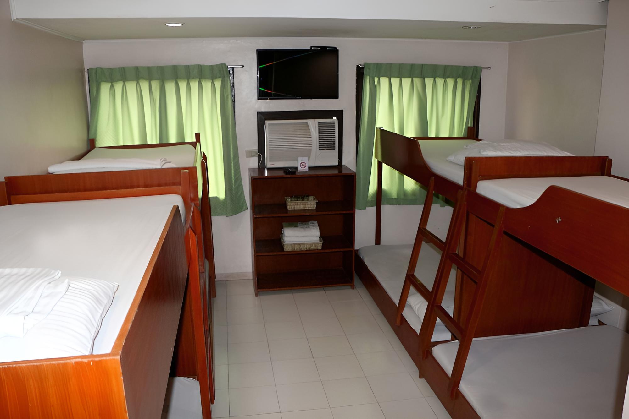 Lanai Room photo 2