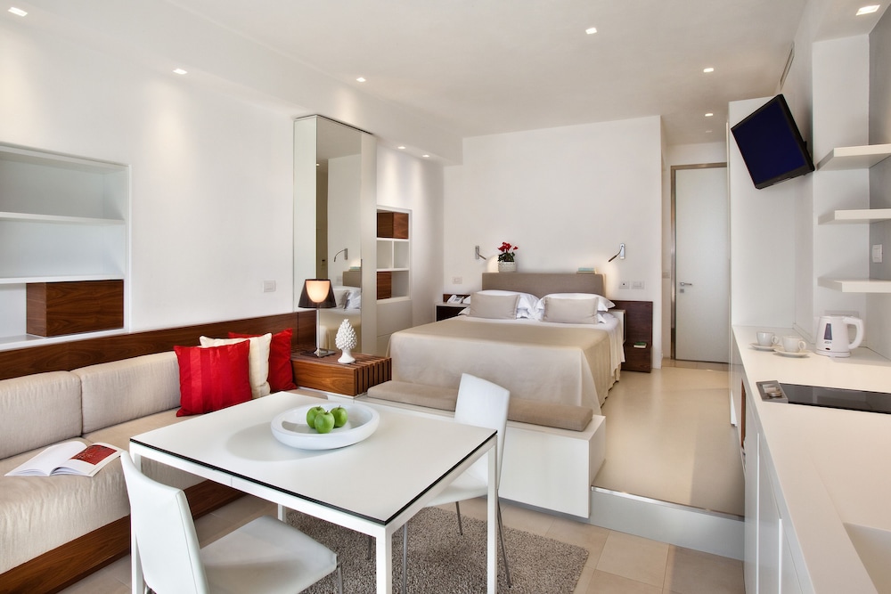 Deluxe Studio, Sea View, Annex Building (90 Meters Away)