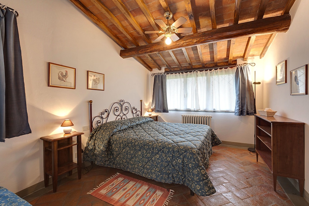 Apartment for 3 people with private garden photo 2