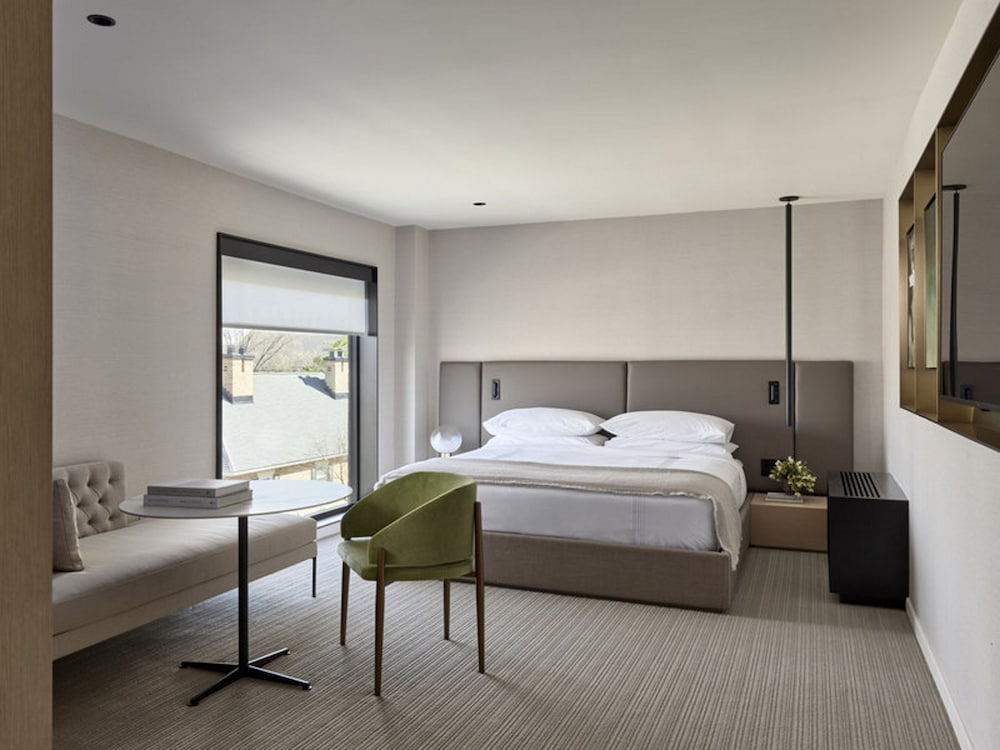 Room, 1 King Bed (Zen)