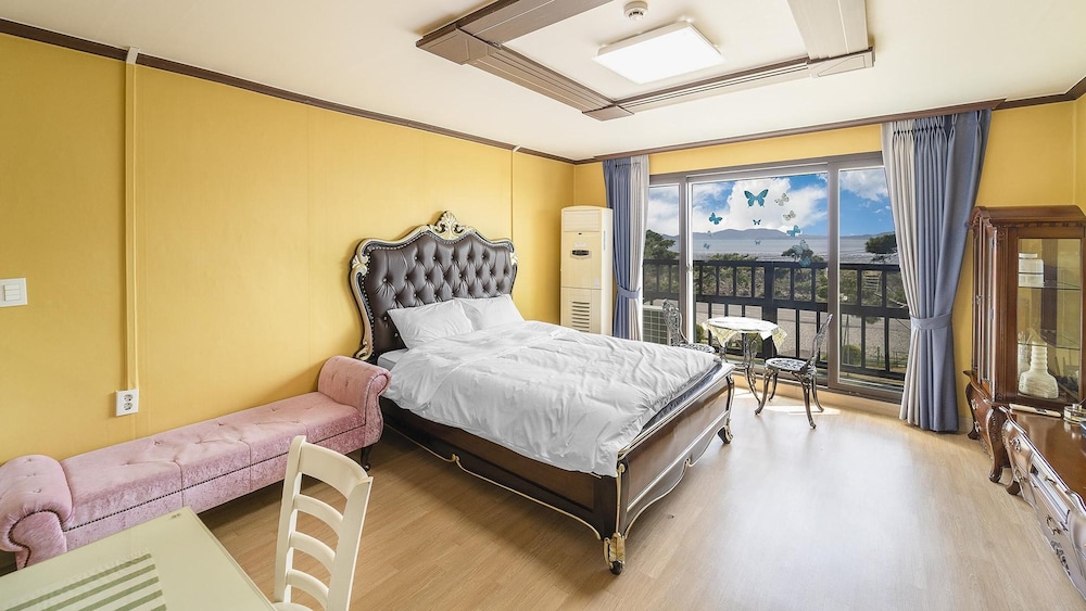 Basic Room, 1 Bedroom (Cotagegreen ( F2,ocean view ))
