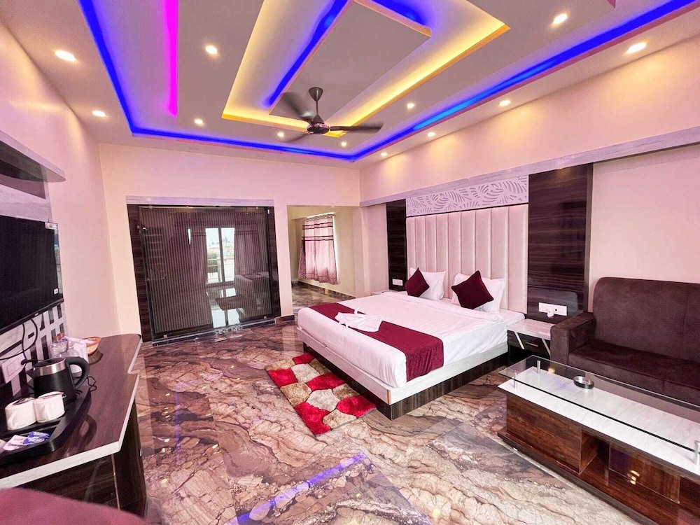 Platinum room photo 1