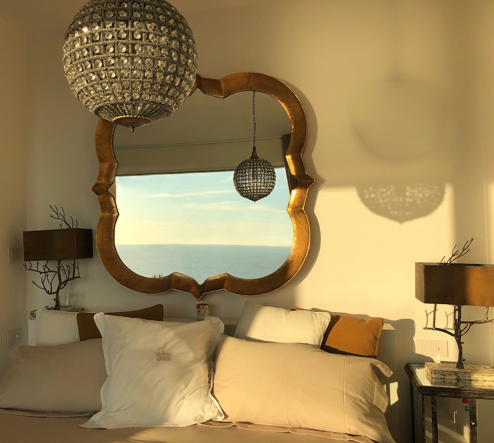Royal Suite, Sea View