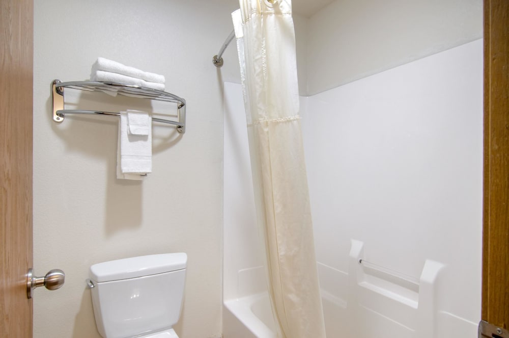 Room, 1 Queen Bed, Accessible, Non Smoking - Photo 3