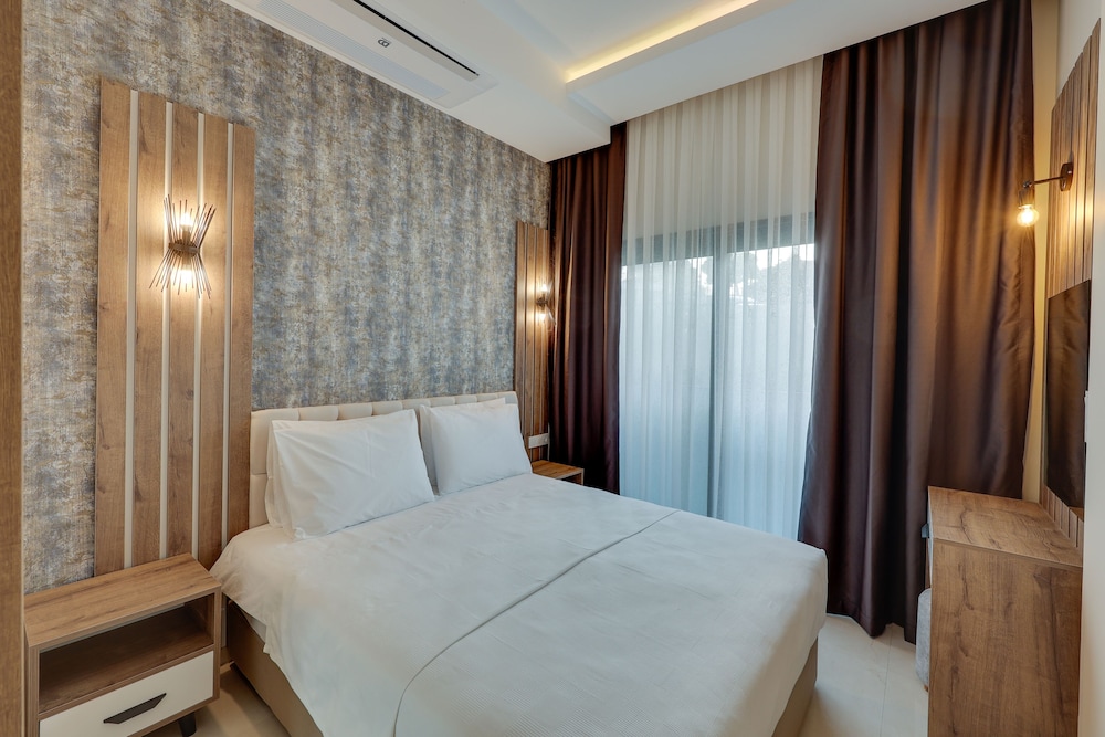 Deluxe Suite photo 1