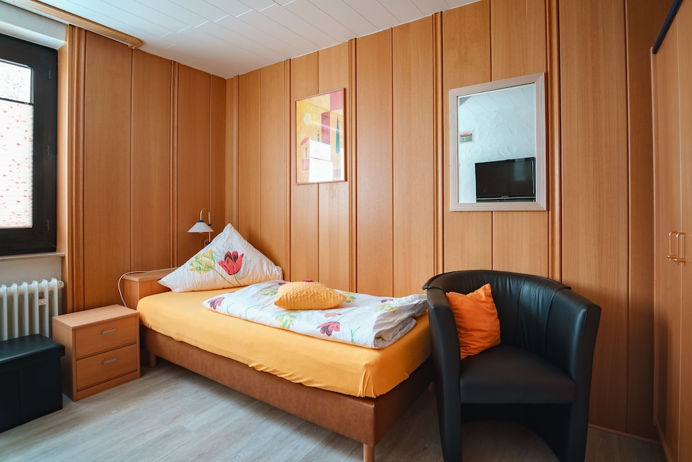 Single Room photo 1