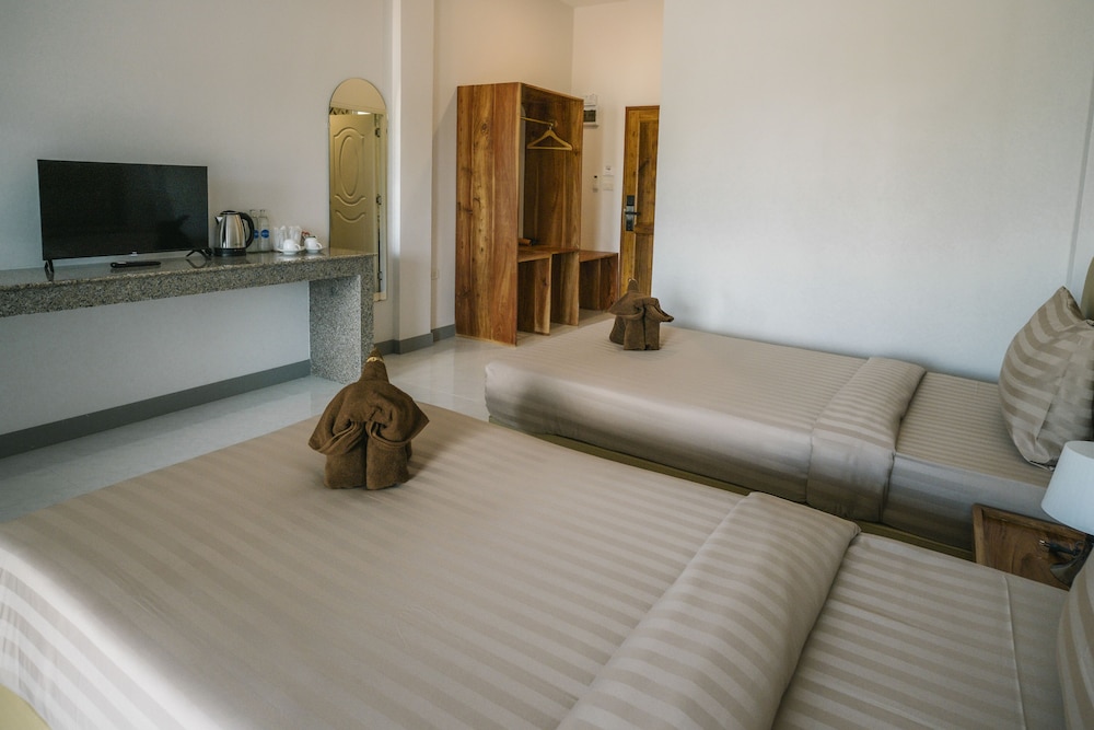 Deluxe Twin Room - Photo 5