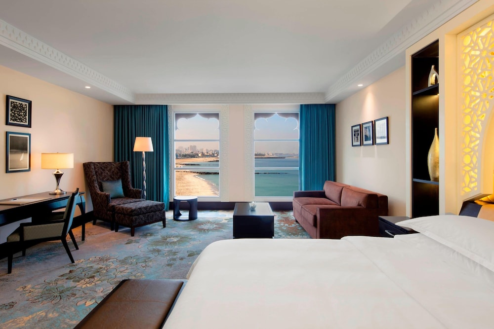 Premier Room, 1 King Bed, Sea View