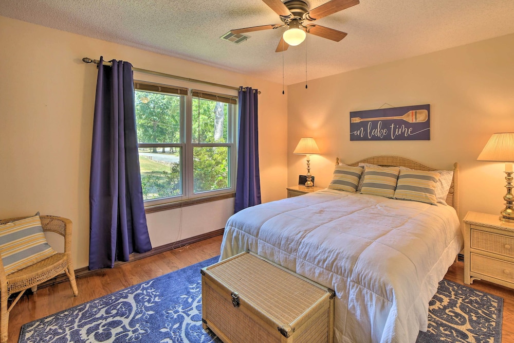 House (2 Bedrooms) photo 2