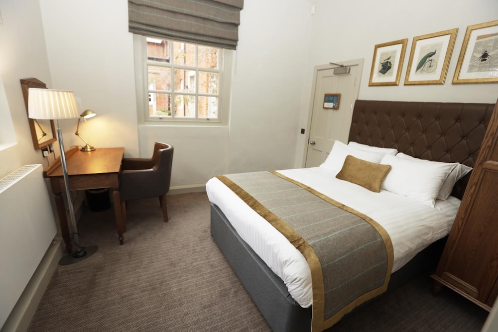 Standard Double Room photo 2