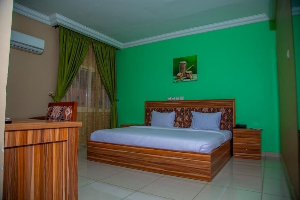 Executive Room photo 3