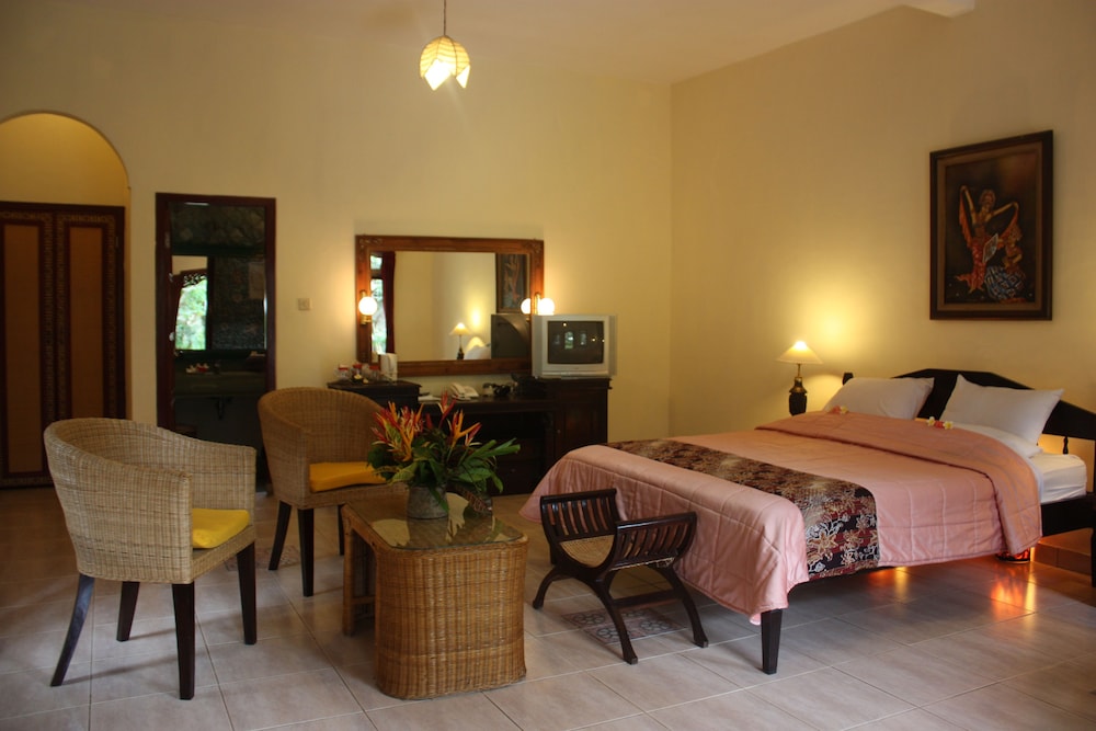 Deluxe Double or Twin Room, 1 Queen Bed, Non Smoking, Garden View photo 2
