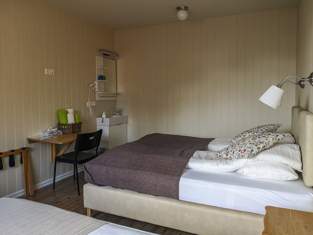 Triple Room, Shared Bathroom photo 2