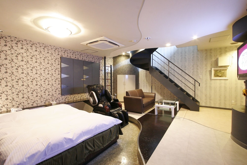Comfort Double Room, 1 Queen Bed, Private Bathroom (A) photo 2