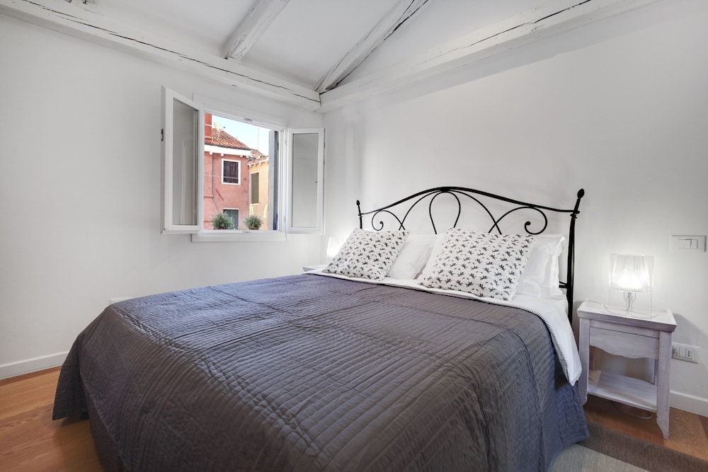 Apartment photo 3