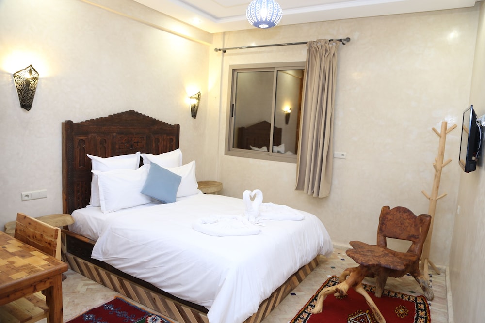 Comfort Double Room, Pool View photo 1