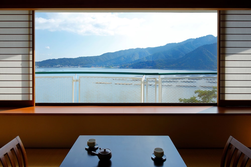 Standard Japanese Room, Non Smoking, Ocean View - Photo 8