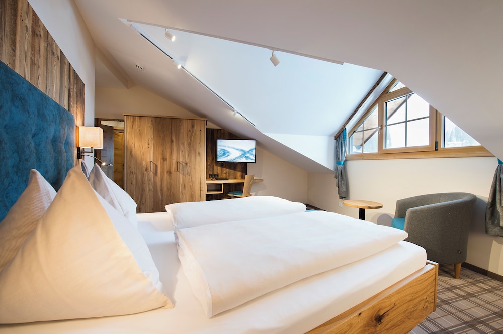 Classic Double Room