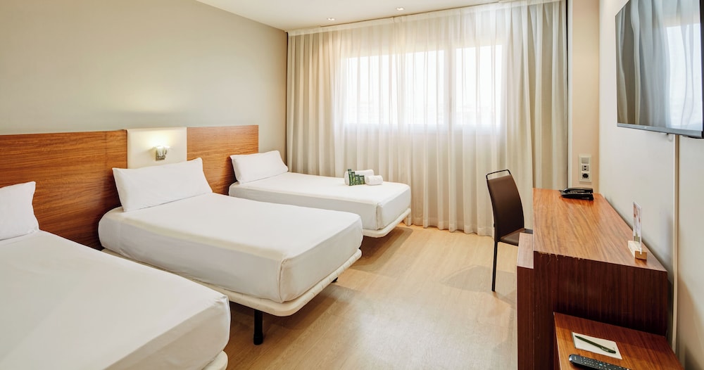 Classic Twin Room (con Cama Extra)