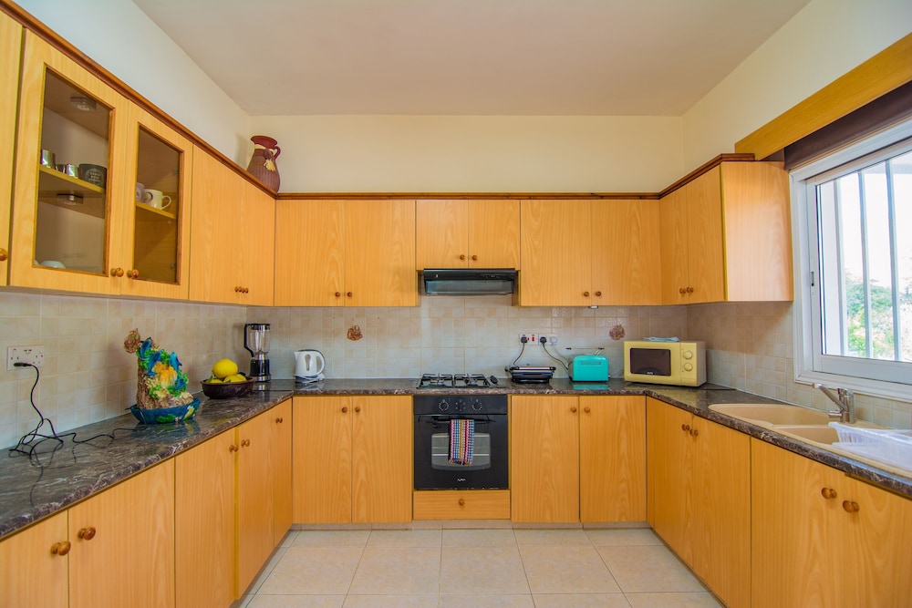 Villa, 3 Bedrooms, Sea View photo 3