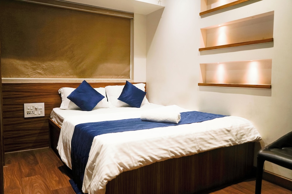 Double Room with Private External Bathroom
