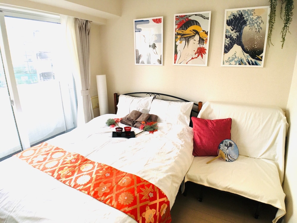 Room (/8) photo 1