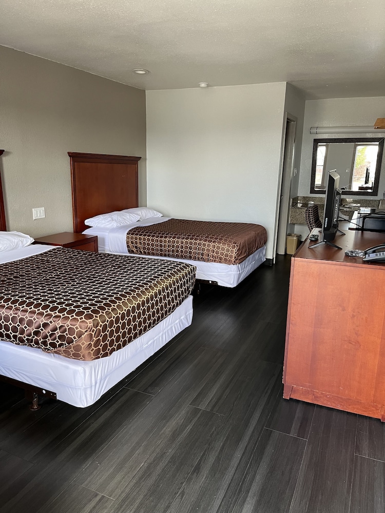 Basic Double Room