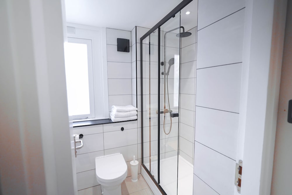 Superior Studio Suite photo 3