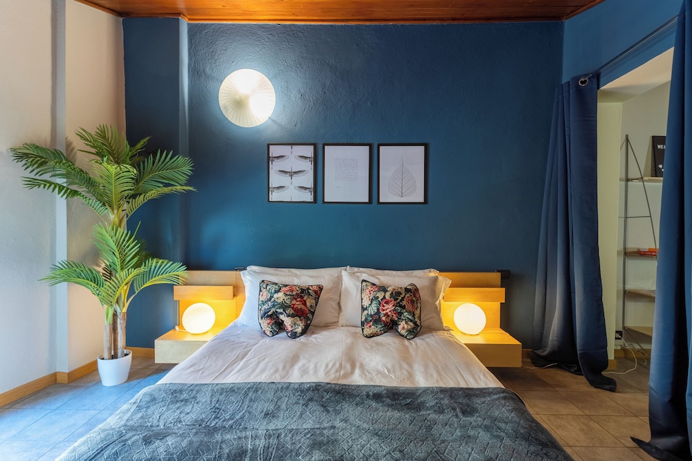 Apartment (1 Bedroom)
