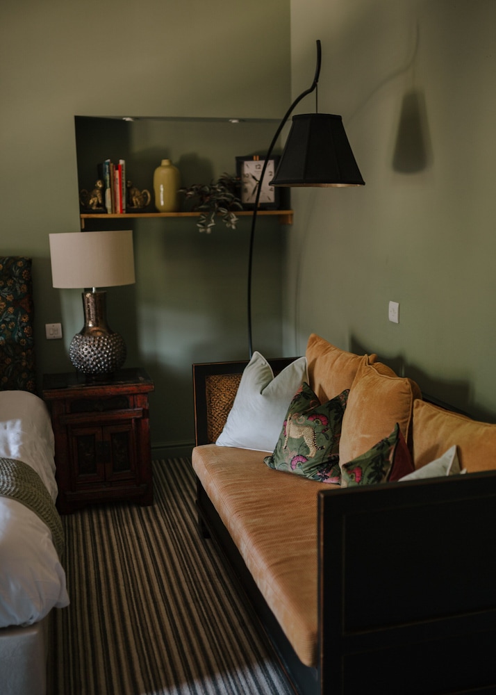 Deluxe Double Room, Ensuite (Super King Room 5 and 8) photo 3