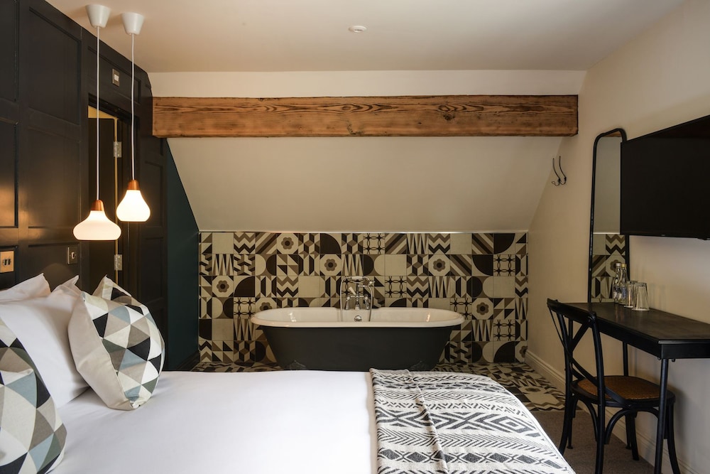 Deluxe Double Room photo 2