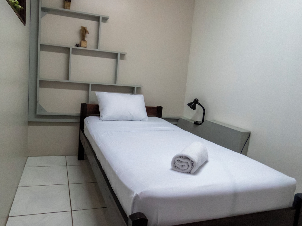 Family Studio, Multiple Beds, Accessible photo 3