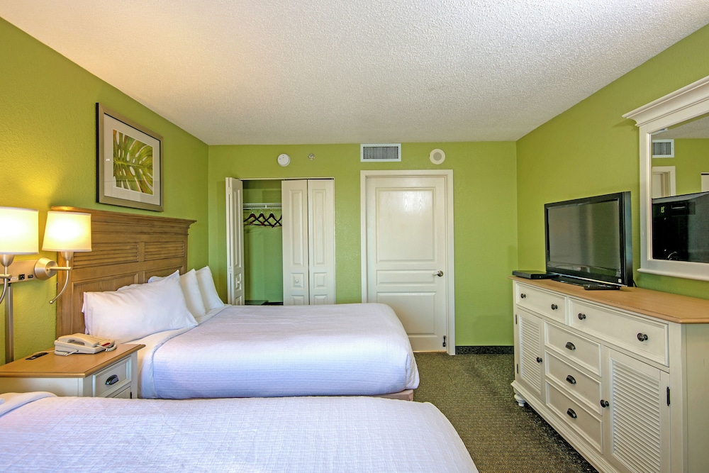 Mariner Ocean View One Bedroom Condo - Photo 2