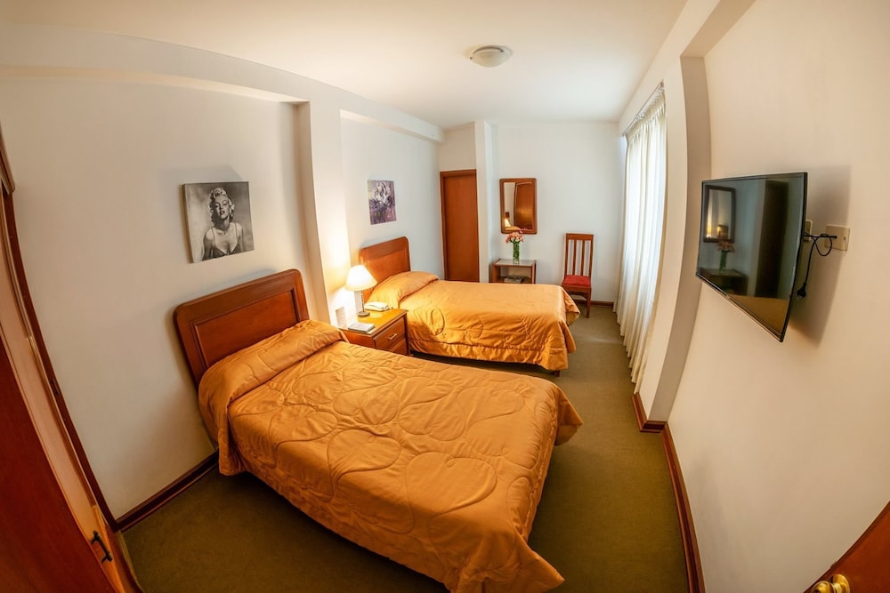Twin Room, 2 Twin Beds photo 1