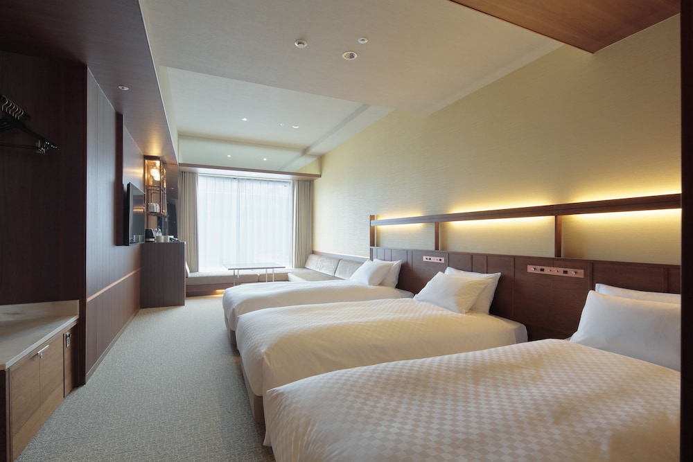 Executive Triple with Sofa Bed, Non Smoking